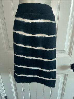 NEW Hard Tail Forever Black and White Tie-Dye Stripe Knit Skirt Sz L